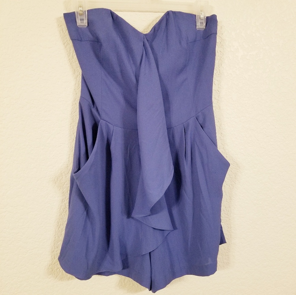 ⭐️3/$15⭐️ Romper with Pockets side Zip in Blue